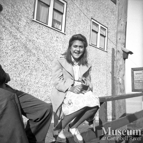 Lucy (Henderson) Smith at the Bee Hive Café