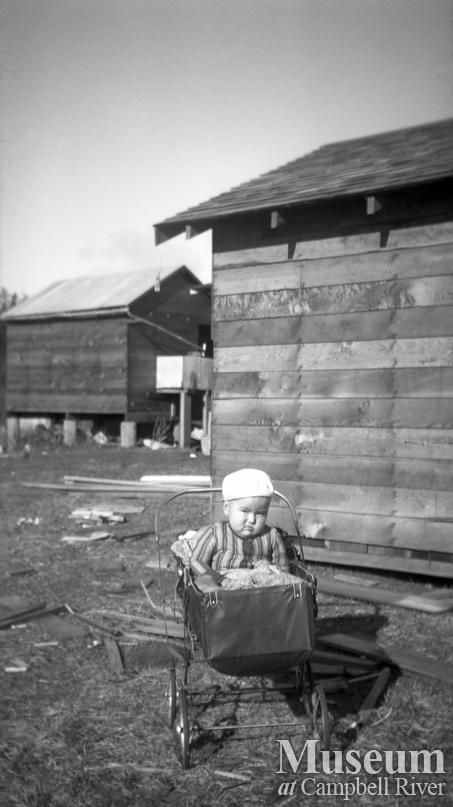 A young Ernie Henderson