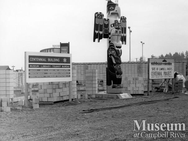 Constructing the Centennial Building