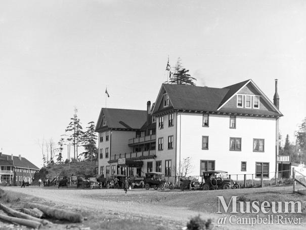 Willows Hotel, Campbell River
